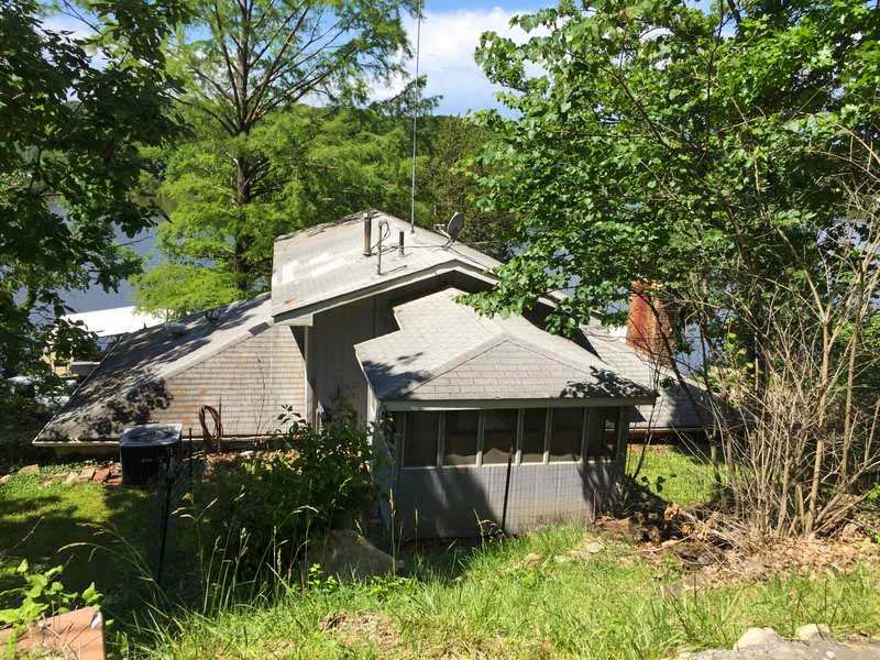 Roofing project by Mr. Home Renewal